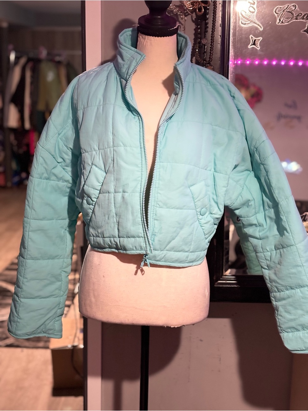 NWT Le Lis Mint Quilted Cropped Puffer Jacket